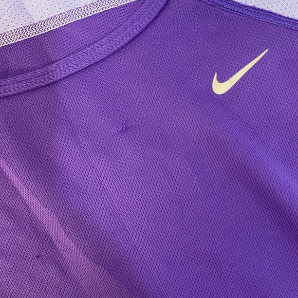 NIKE Running Top - Picture 2 of 3